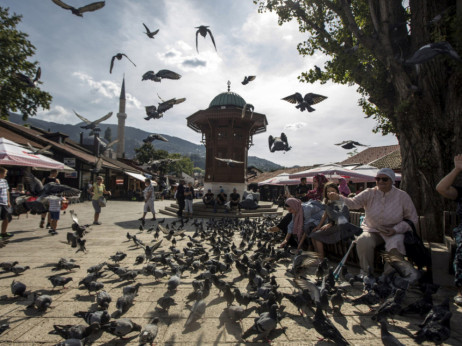 Prosječne neto plaće u BiH porasle 13,1 posto