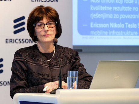 Prihodi Ericsson Nikole Tesle na razini lanjskih, dobit snižena