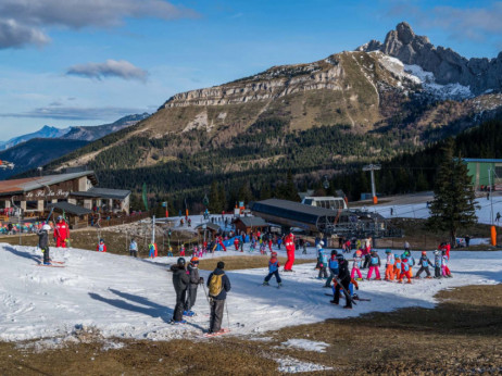 Snijeg u BiH čekaju kao ozebli sunce, inače ništa od skijaške sezone