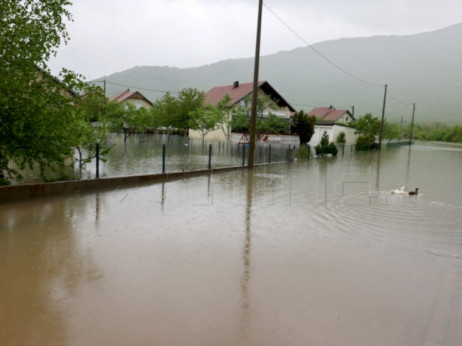 Otuča se izlila prvi put u povijesti, u Gračacu vrlo ozbiljno