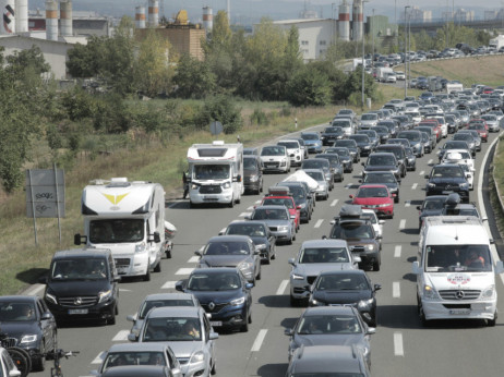 HAC: Na autocestama za vikend sedam posto više vozila