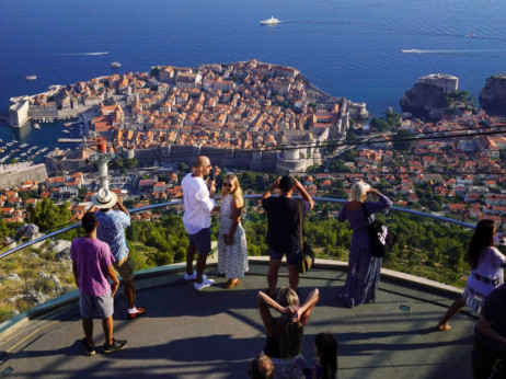 Prihodi od turizma u trećem kvartalu viši za 7,7 posto