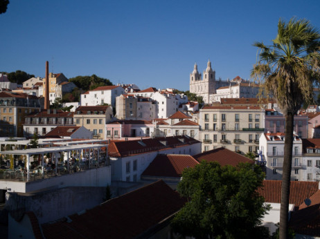 Portugal ukida olakšice za nestalne rezidente, želi smanjiti cijene kuća