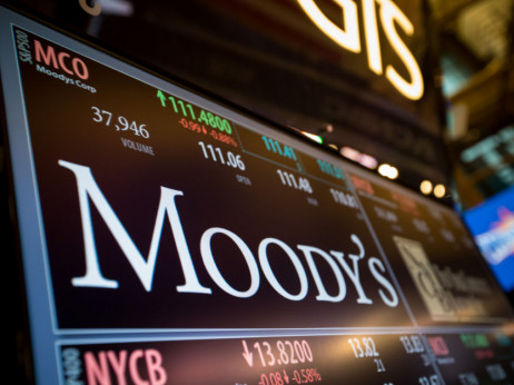 Moody's povisio izglede hrvatskog rejtinga, a snizio američkog