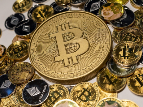 Bitcoin kitovi vrlo aktivni tijekom vikenda, svi se pitaju što je u pozadini