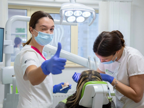 Karijesom do uspjeha – Adria dental zavladao privatnom stomatologijom