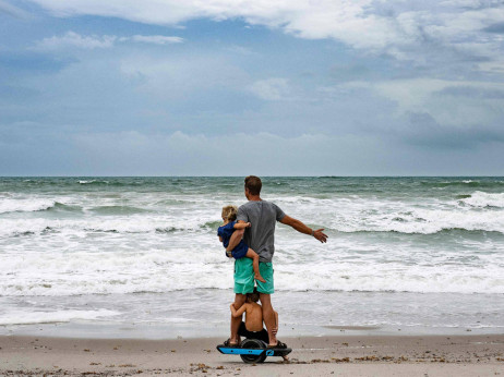 Pad broja djece u SAD-u od početka pandemije, jedino Florida bilježi rast